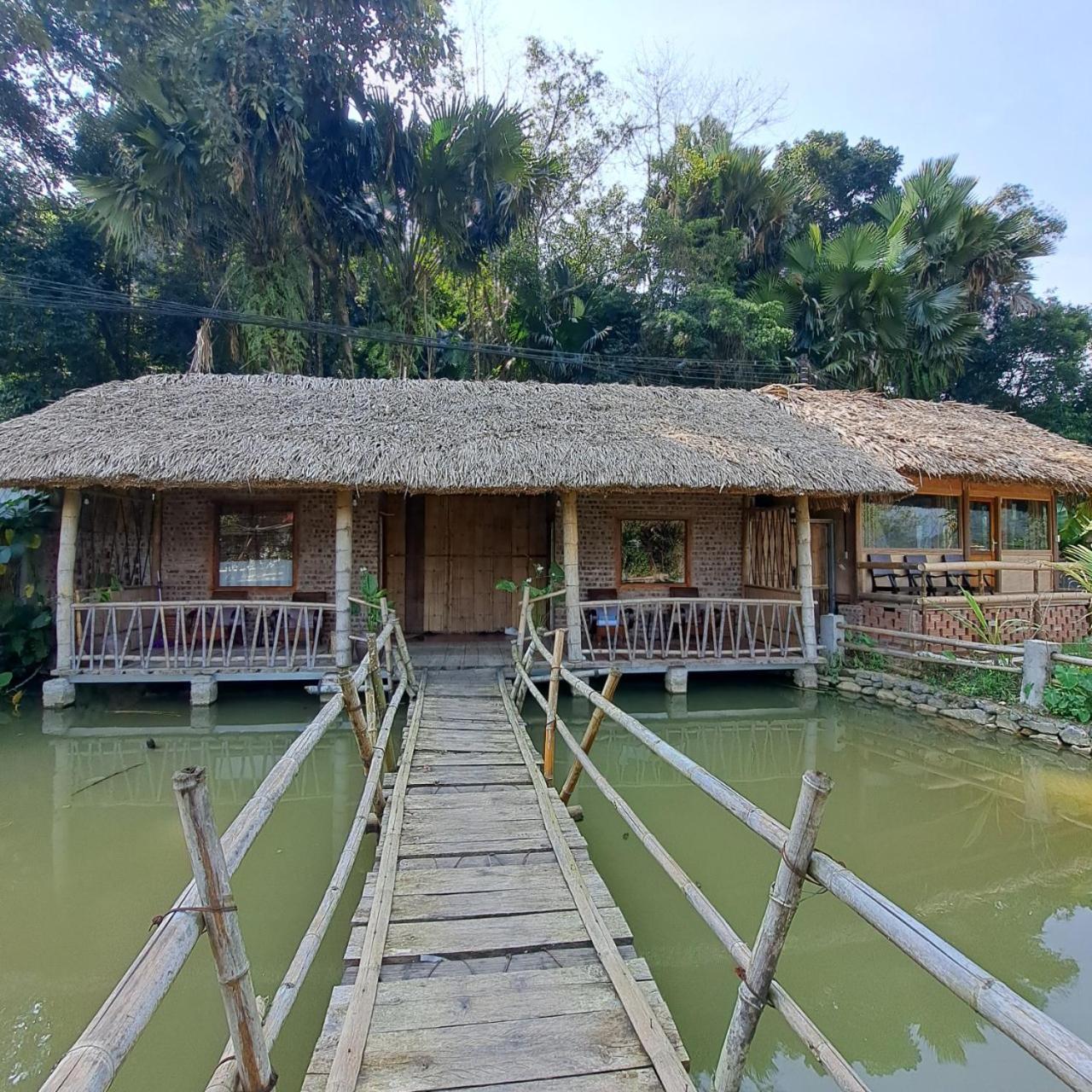 Homestay Field - Bungalow, Ha Giang Loop Tour, Motorbikes Rental Exterior photo