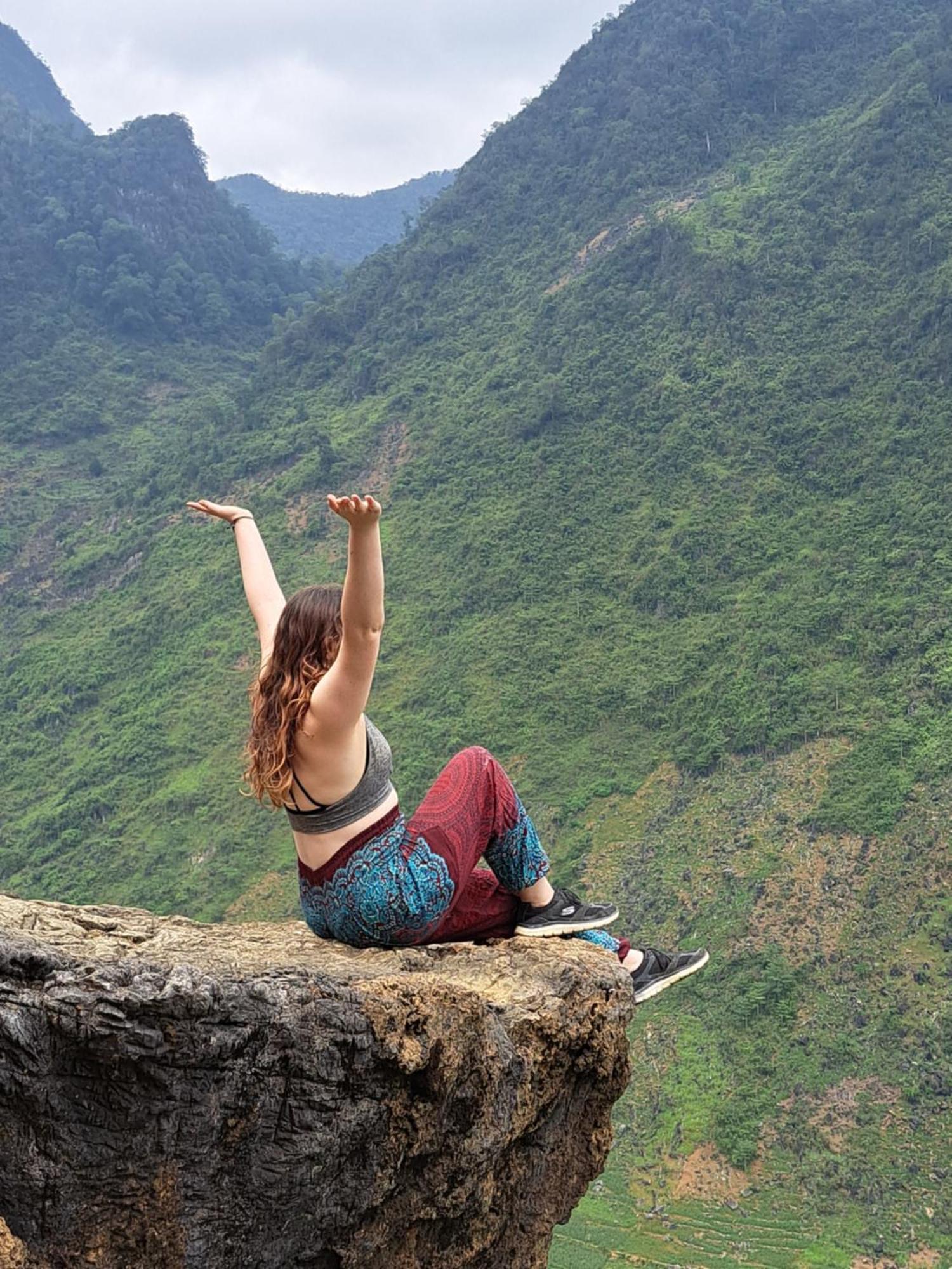 Homestay Field - Bungalow, Ha Giang Loop Tour, Motorbikes Rental Exterior photo