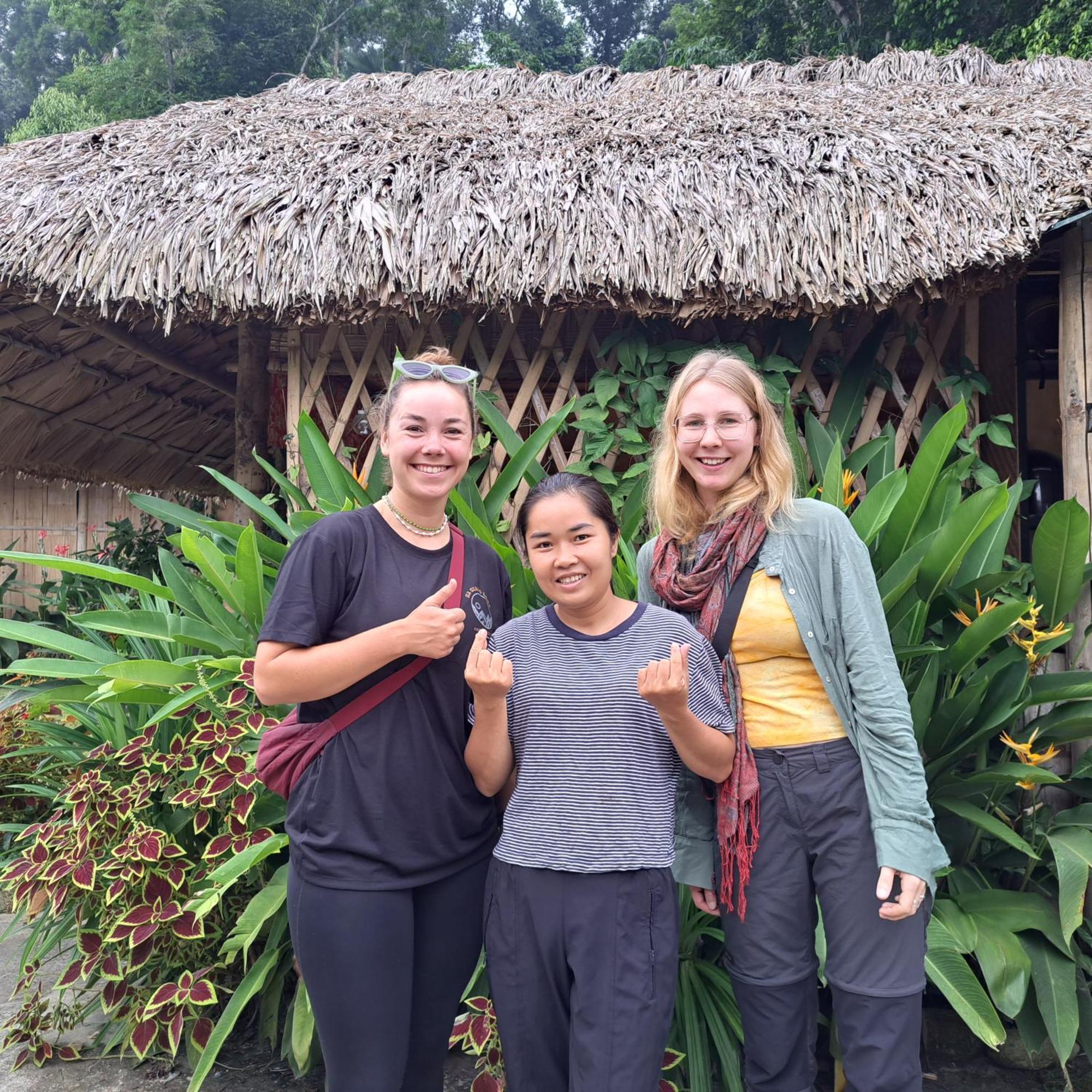 Homestay Field - Bungalow, Ha Giang Loop Tour, Motorbikes Rental Exterior photo