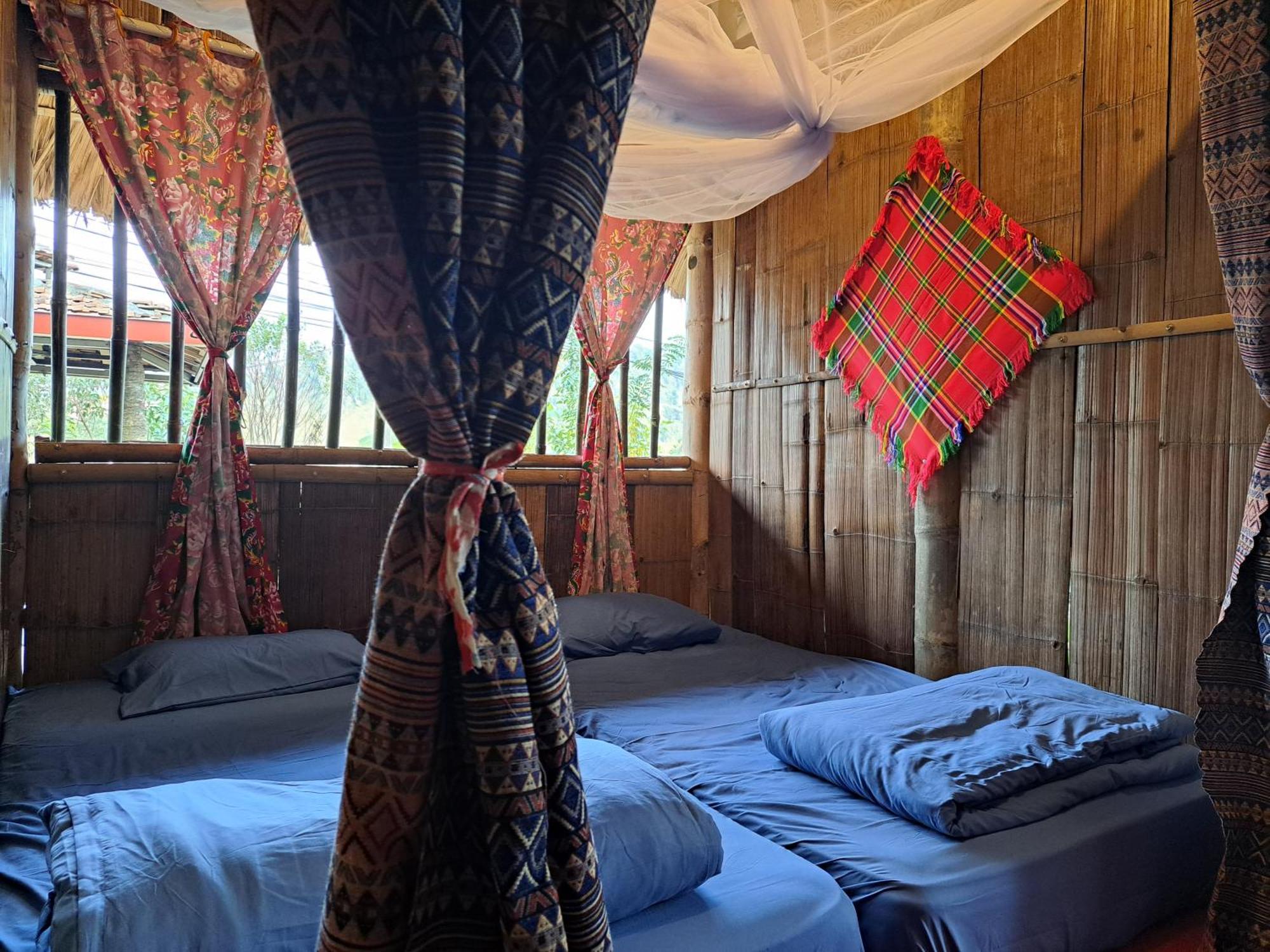 Homestay Field - Bungalow, Ha Giang Loop Tour, Motorbikes Rental Exterior photo