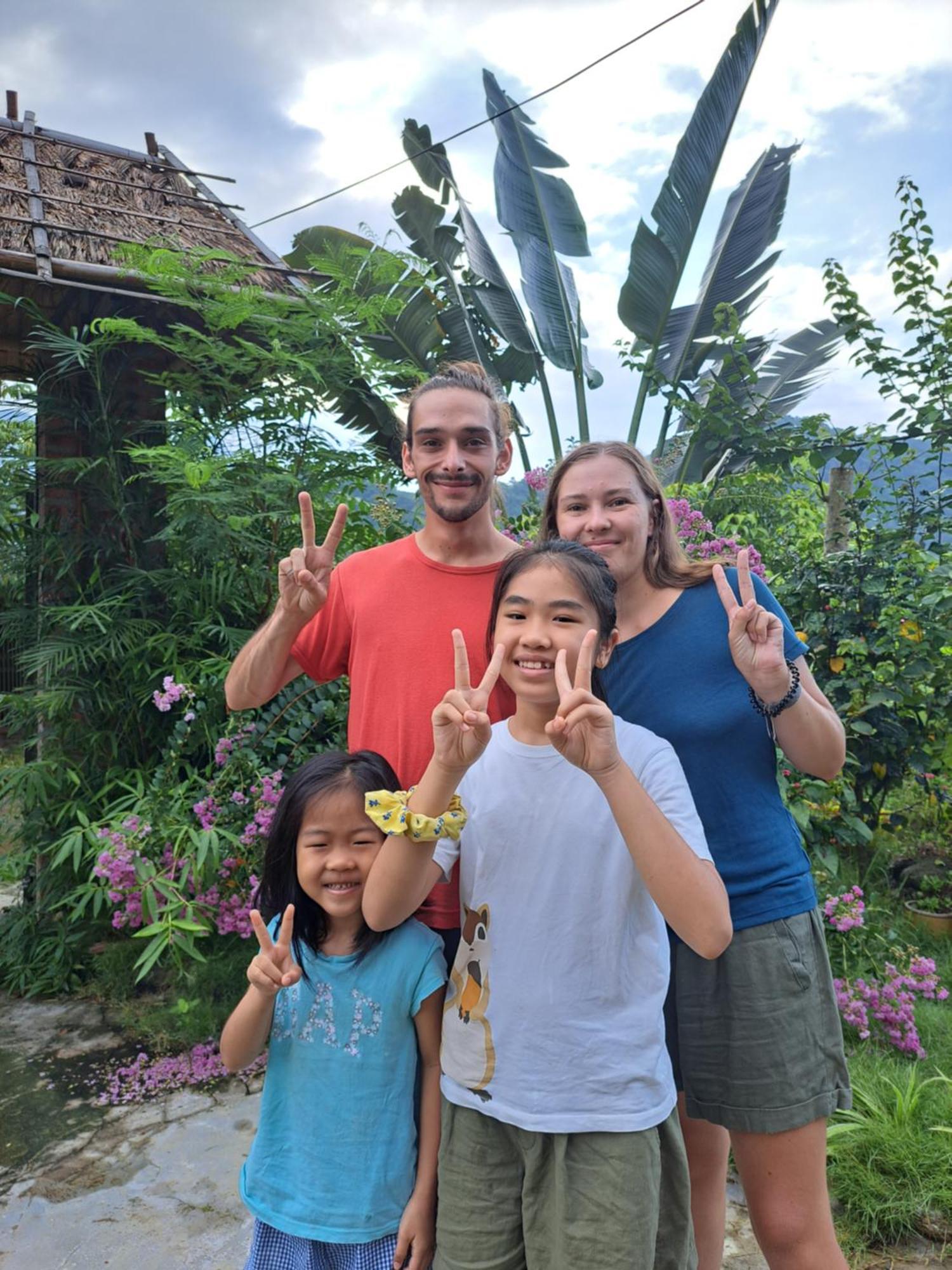 Homestay Field - Bungalow, Ha Giang Loop Tour, Motorbikes Rental Exterior photo